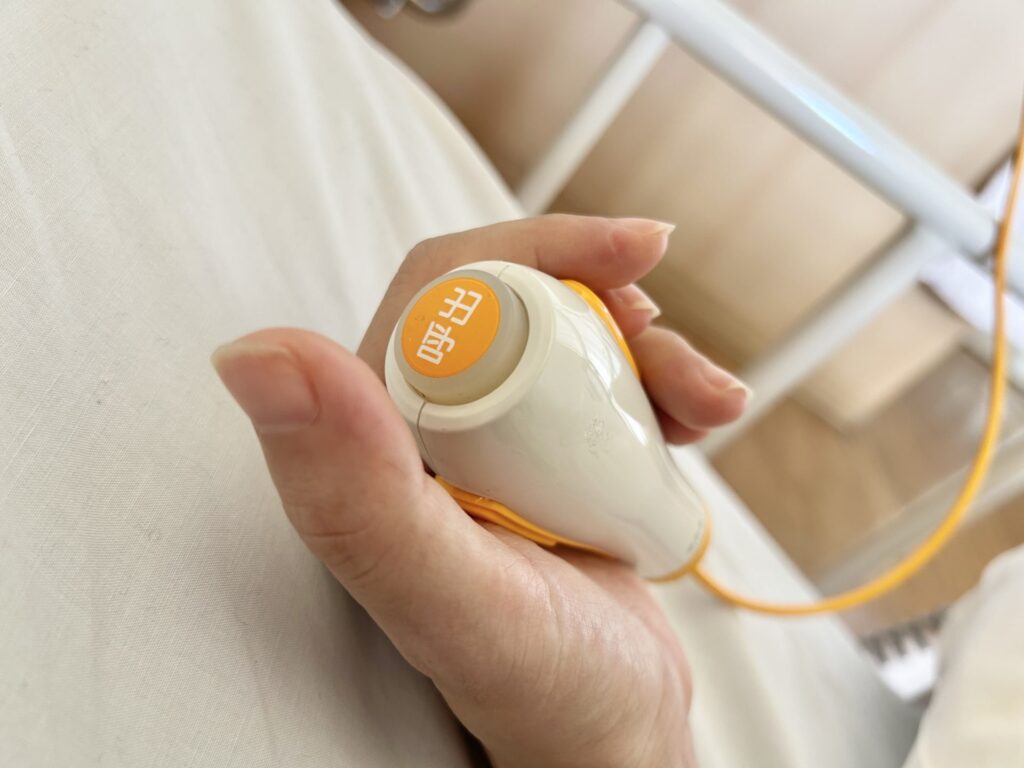 ナースコール機器イメージ