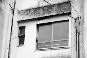 老朽化した建物