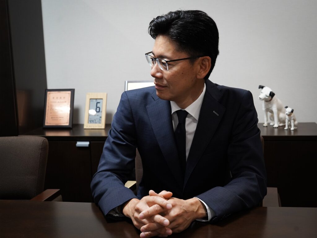 代表取締役　館脇 元